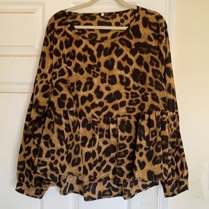 Long sleeve cheetah Pelham top